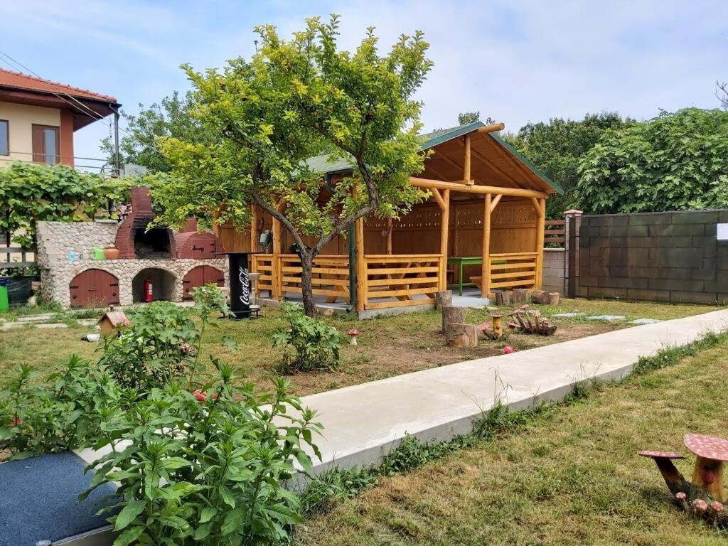ヴァマ・ヴェケCasa Calinアパートメント エクステリア 写真