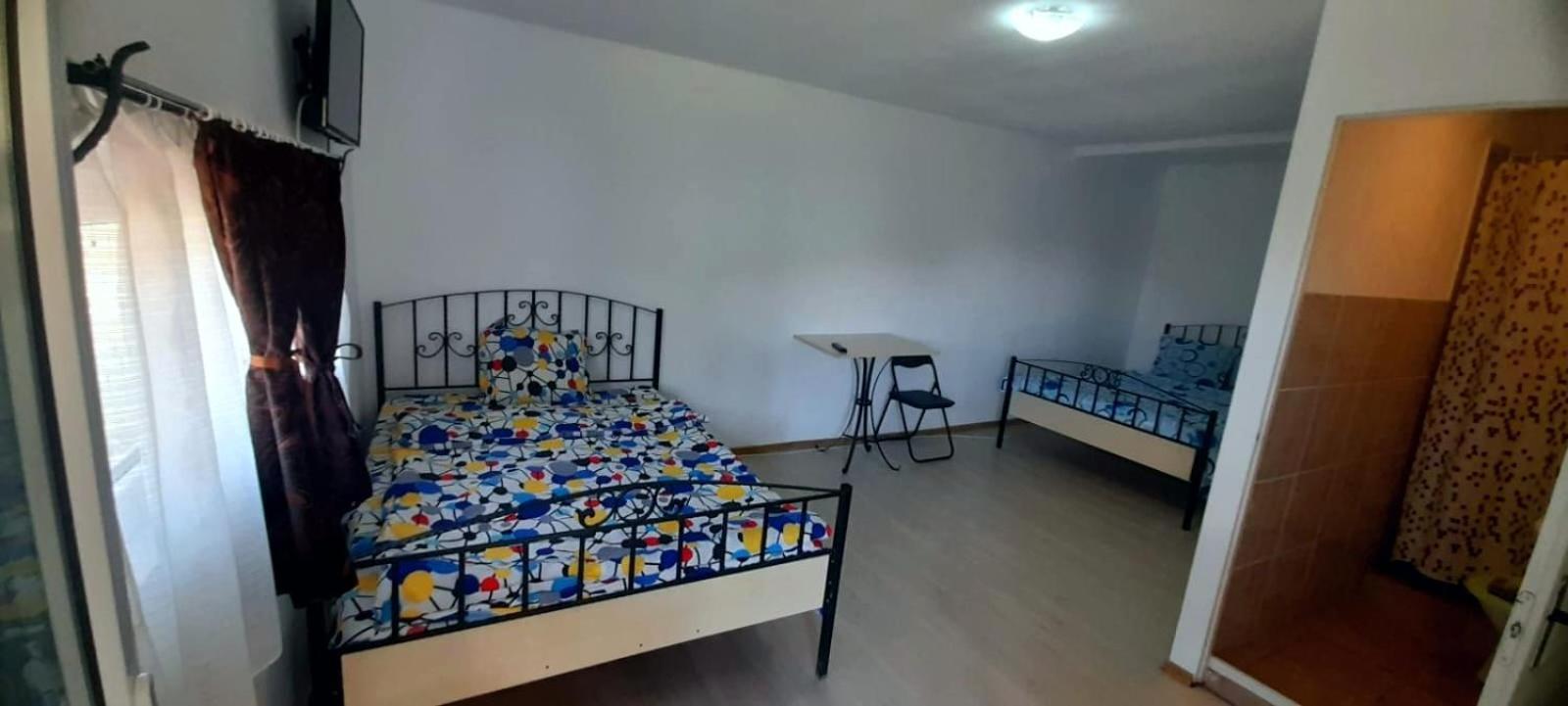 ヴァマ・ヴェケCasa Calinアパートメント エクステリア 写真