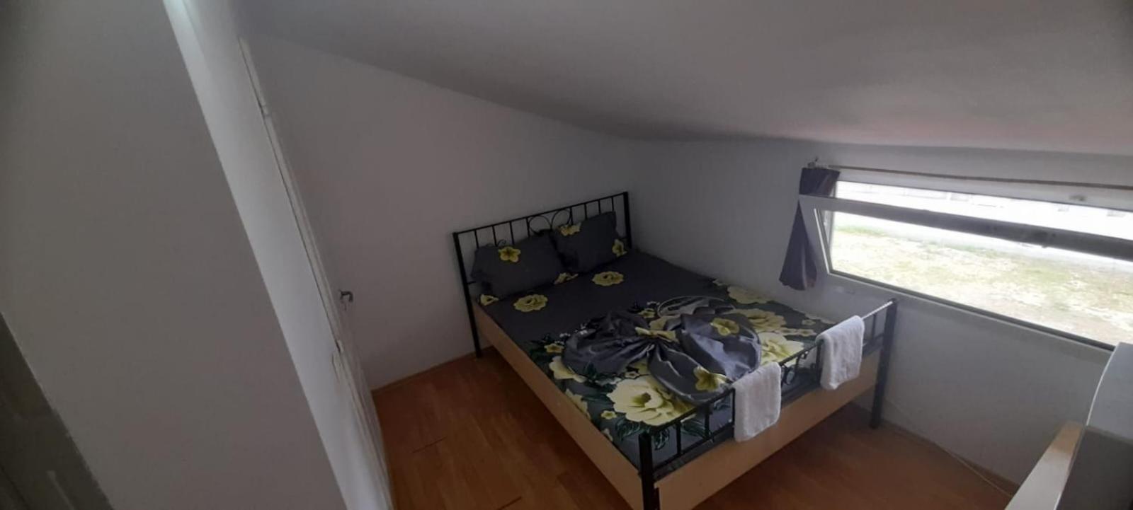 ヴァマ・ヴェケCasa Calinアパートメント エクステリア 写真